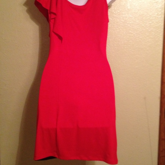 Color block dress with ruffle on left shoulder - Picture 2 of 4